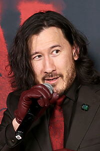 Porträt von Mark Fischbach