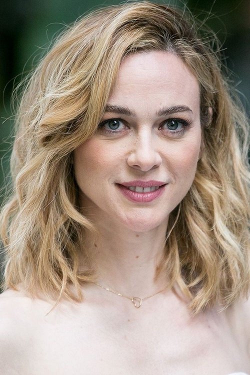 Porträt von Marta Hazas