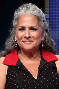 Porträt von Marta Kauffman