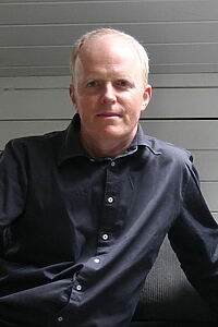 Porträt von Martin Dennis