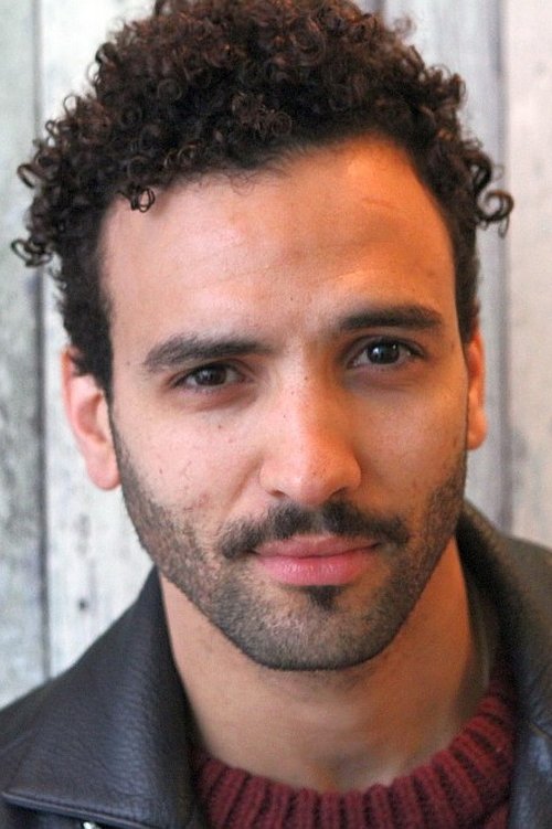 Porträt von Marwan Kenzari