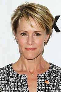 Porträt von Mary Stuart Masterson