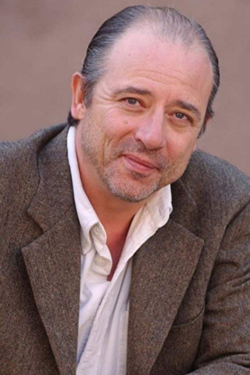Porträt von Mattia Sbragia
