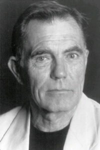 Porträt von Maurice Roëves