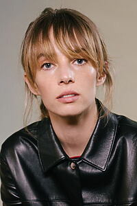 Porträt von Maya Hawke