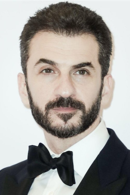 Porträt von Michael Aronov