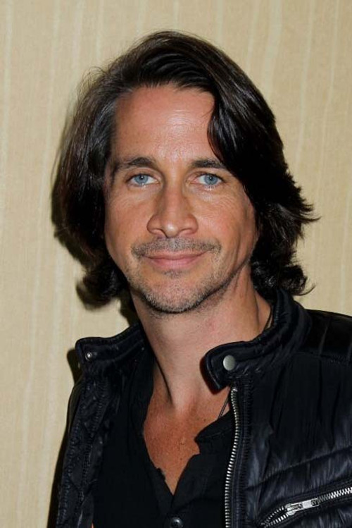 Porträt von Michael Easton