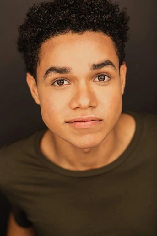 Porträt von Miles Gutierrez-Riley