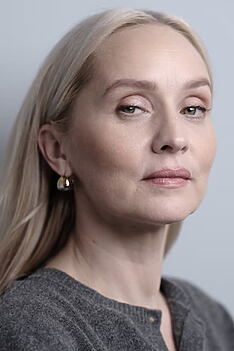 Porträt von Mona Fastvold
