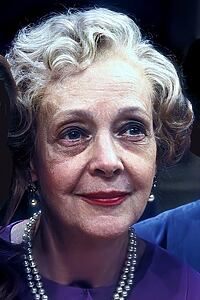 Porträt von Myra Carter