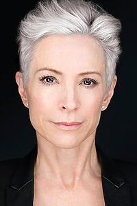 Porträt von Nana Visitor
