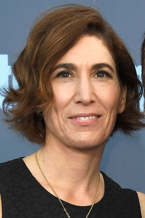 Porträt von Naomi Odenkirk