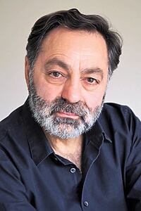 Porträt von Nasser Memarzia
