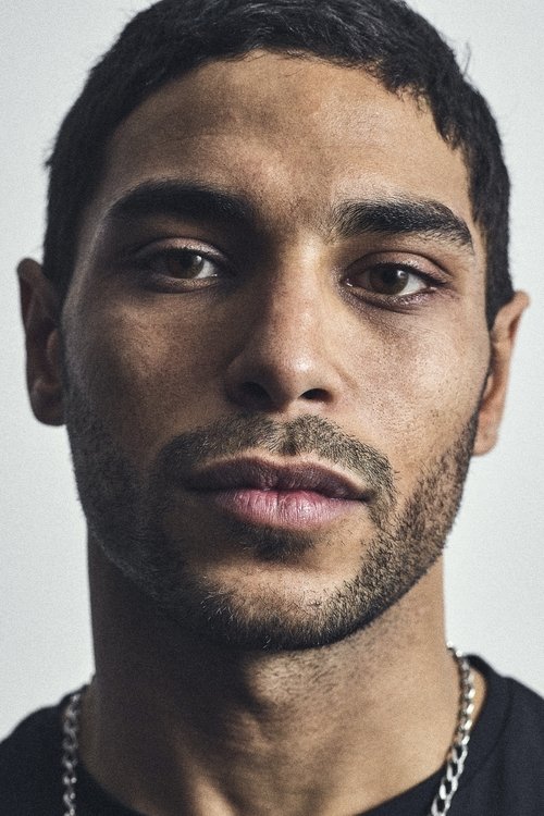 Porträt von Nassim Lyes
