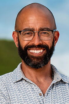 Porträt von Nate Moore