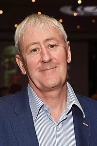 Porträt von Nicholas Lyndhurst