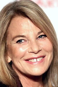 Porträt von Nicole Calfan