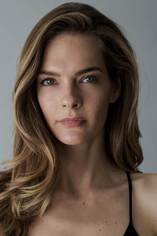 Porträt von Nicole Steinwedell