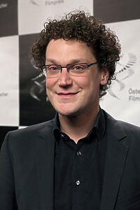 Porträt von Oliver Neumann