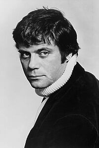 Porträt von Oliver Reed
