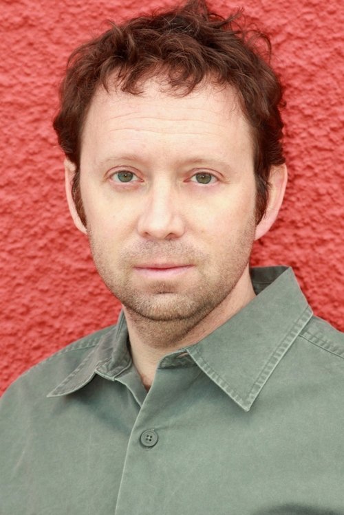 Porträt von Oliver Robins