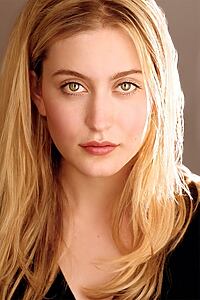 Porträt von Olivia Macklin