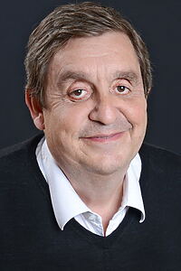 Porträt von Olivier Chiavassa