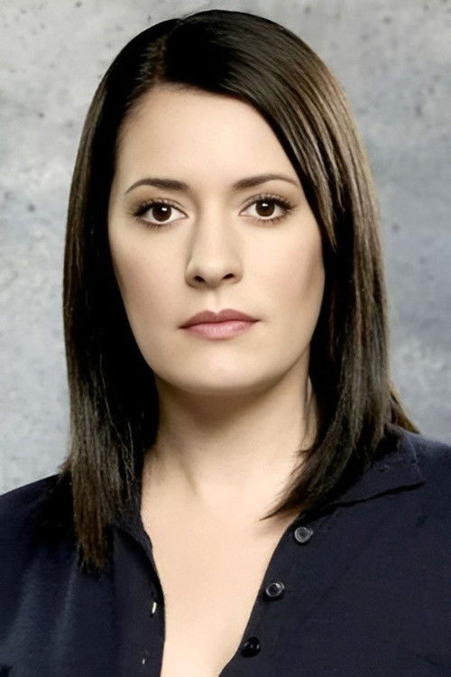 Porträt von Paget Brewster