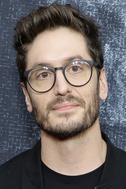 Porträt von Parker Finn