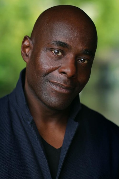 Porträt von Paterson Joseph