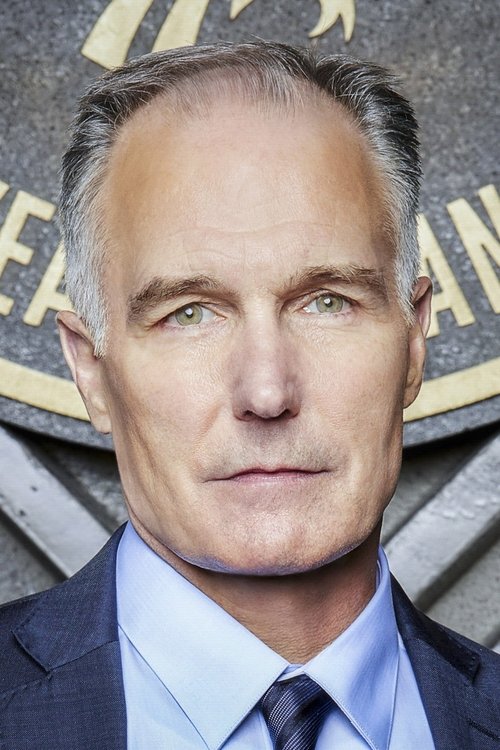 Porträt von Patrick St. Esprit