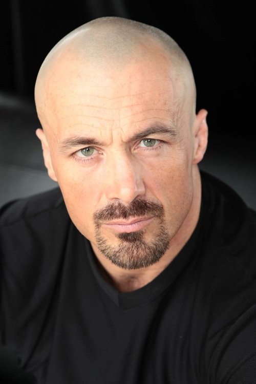 Porträt von Paul Lazenby