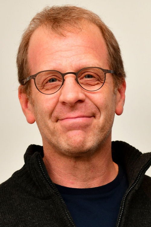 Porträt von Paul Lieberstein