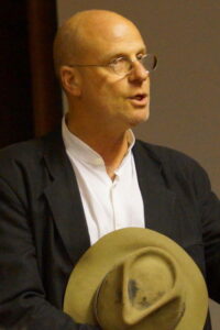 Porträt von Péter Forgács