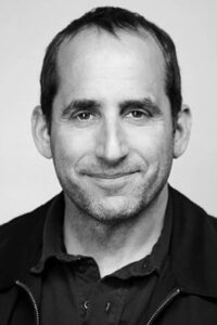 Porträt von Peter Jacobson