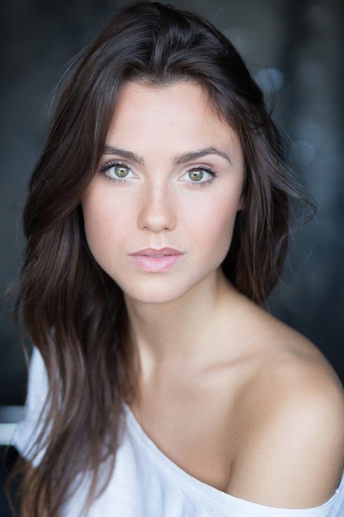 Porträt von Poppy Drayton
