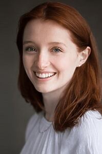 Porträt von Poppy Gilbert