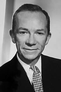 Porträt von Ray Walston