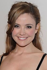 Porträt von Reiko Aylesworth