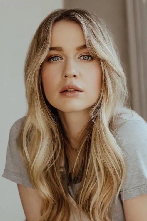 Porträt von Roan Curtis