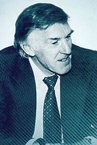 Porträt von Robert Holmes