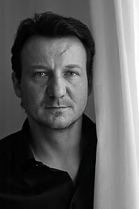 Porträt von Robert Więckiewicz