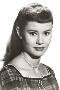 Porträt von Roberta Shore