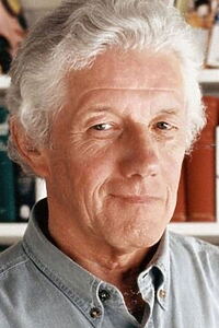 Porträt von Roy Clarke