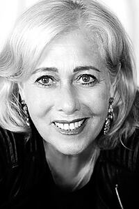 Porträt von Ruth Hirschfeld