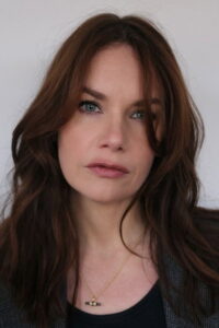 Porträt von Ruth Wilson