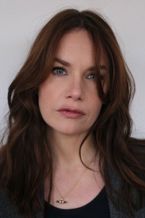 Porträt von Ruth Wilson