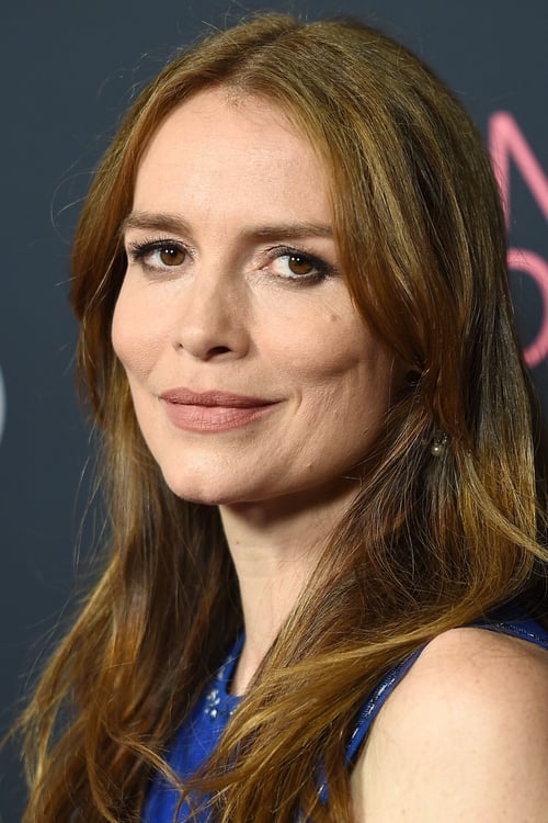 Porträt von Saffron Burrows