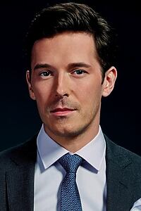 Porträt von Sam Palladio