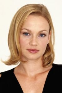 Porträt von Samantha Mathis